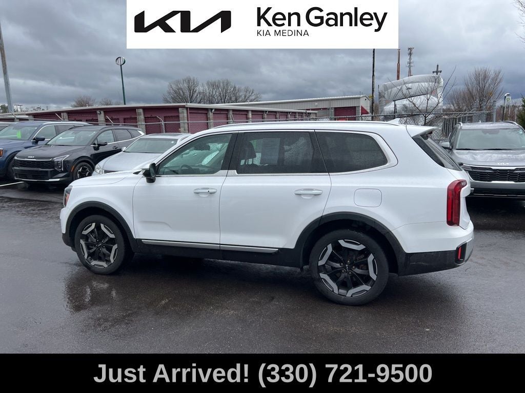 2023 Kia Telluride S