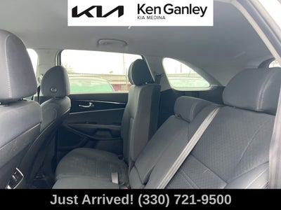 2020 Kia Sorento LX