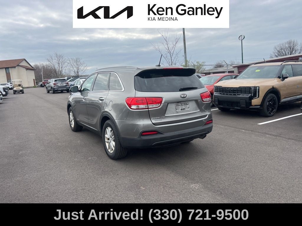 2016 Kia Sorento LX