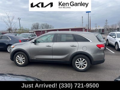 2016 Kia Sorento LX