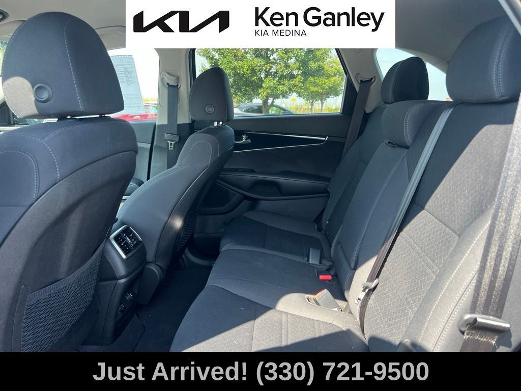 2019 Kia Sorento S