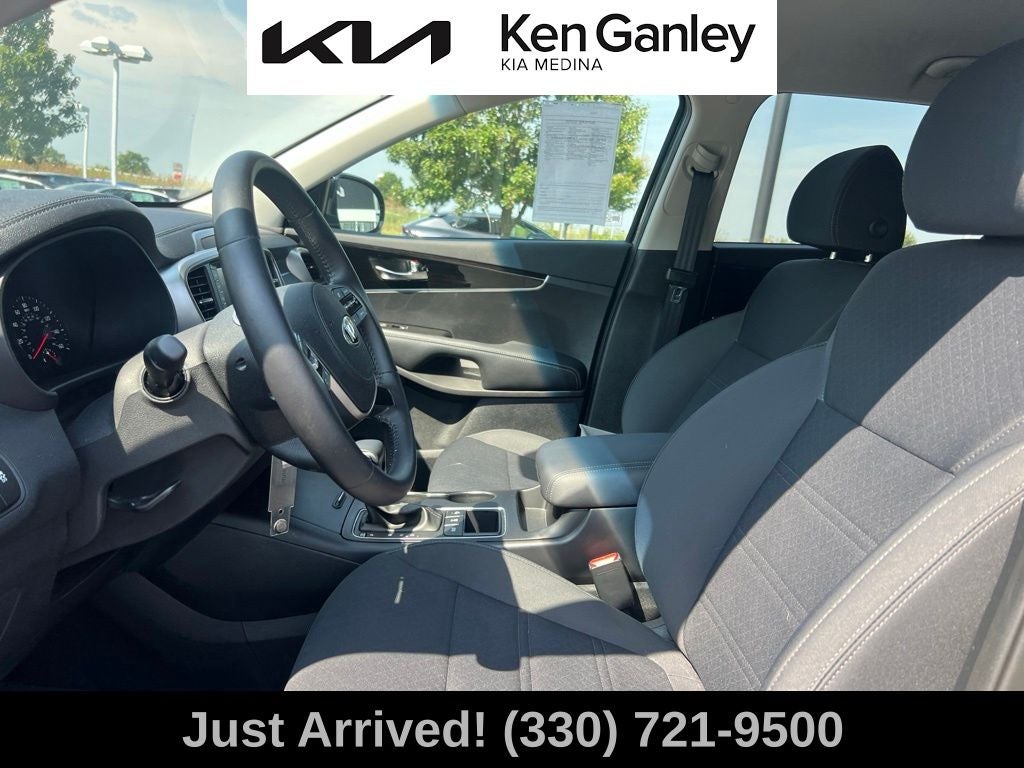 2019 Kia Sorento S