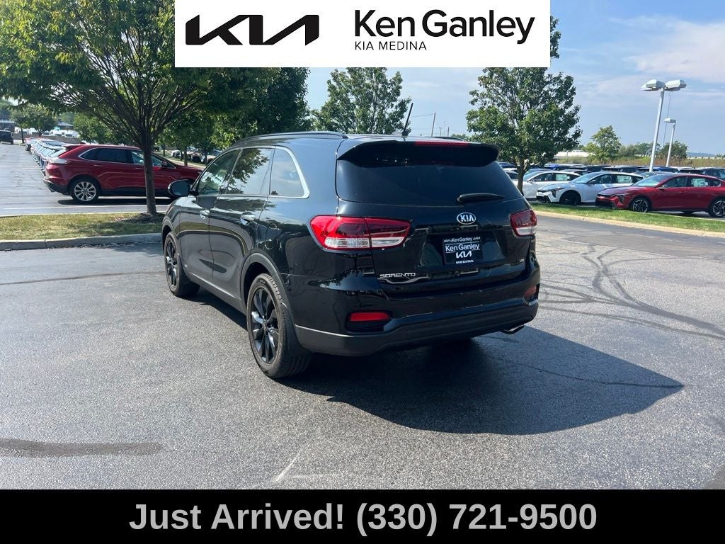 2019 Kia Sorento S