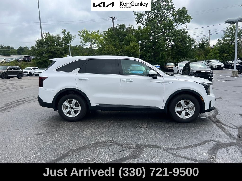 2026 Kia Sorento LX