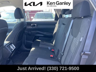 2024 Kia Sorento LX