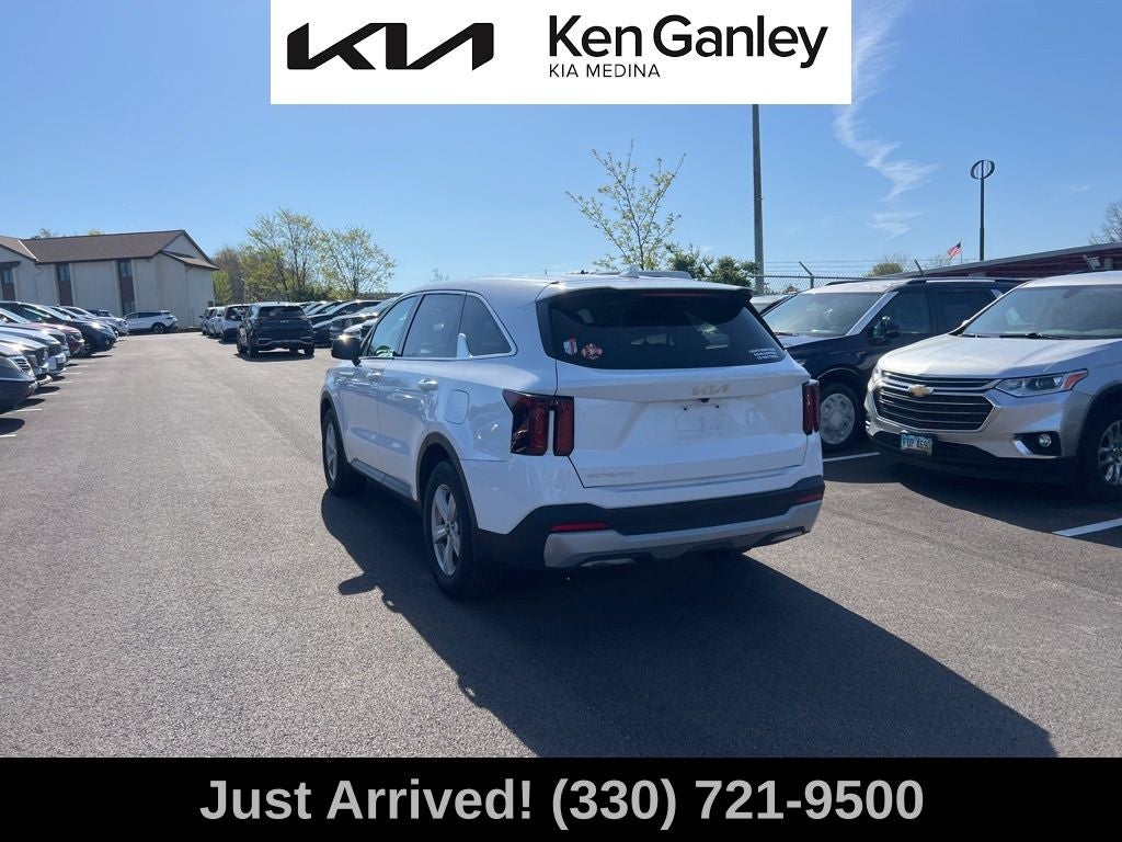 2024 Kia Sorento LX