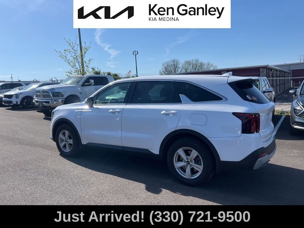 2024 Kia Sorento LX