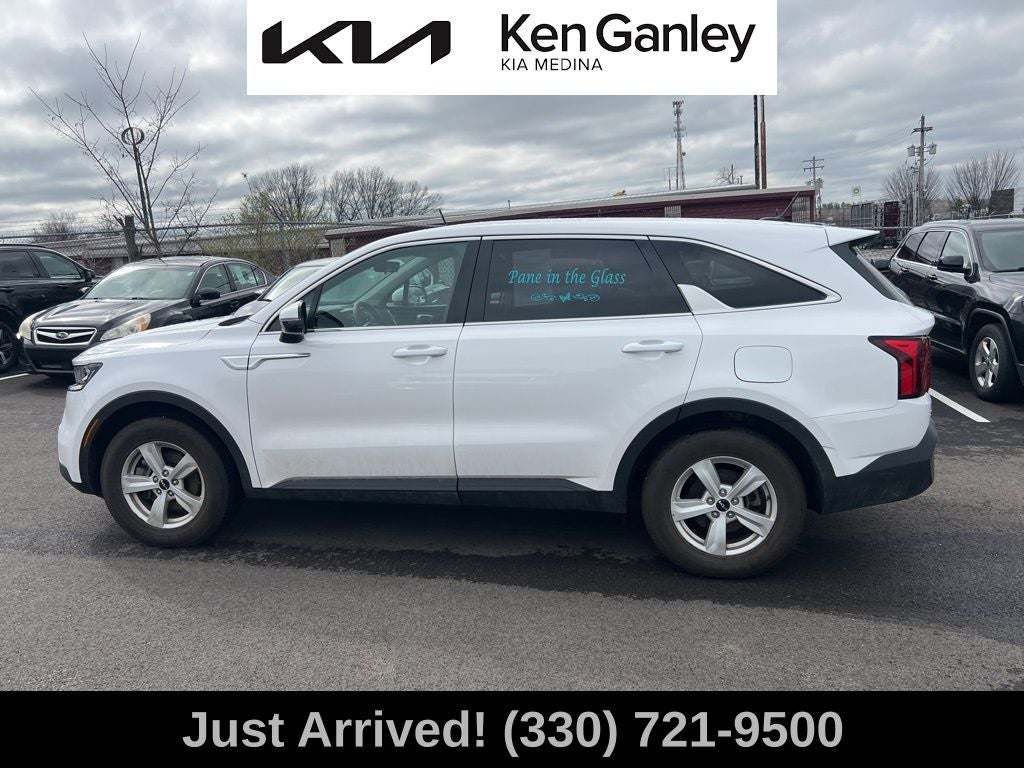 2023 Kia Sorento LX