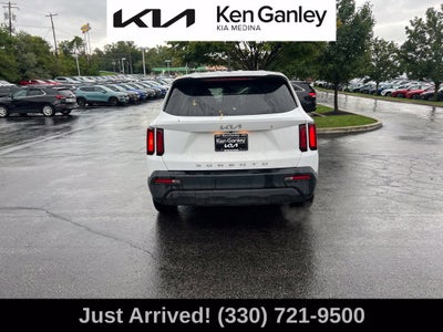 2022 Kia Sorento LX