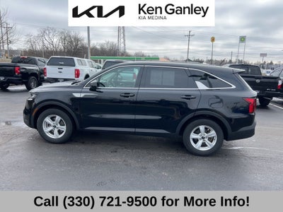 2023 Kia Sorento LX