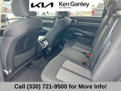 2023 Kia Sorento LX