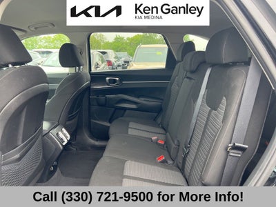 2022 Kia Sorento LX