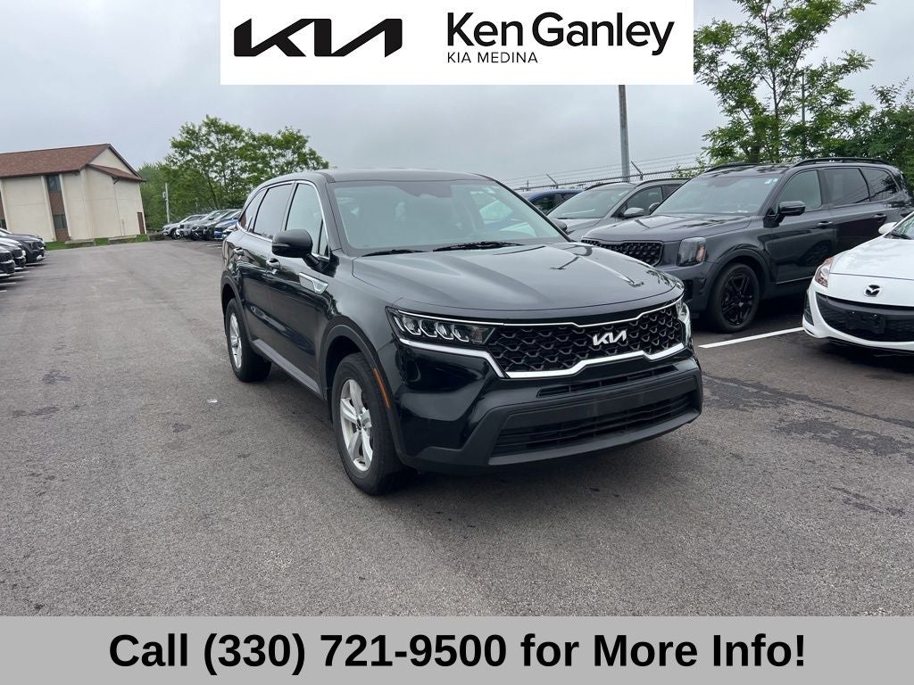 2022 Kia Sorento LX