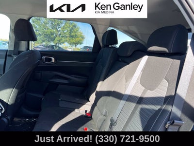 2022 Kia Sorento LX