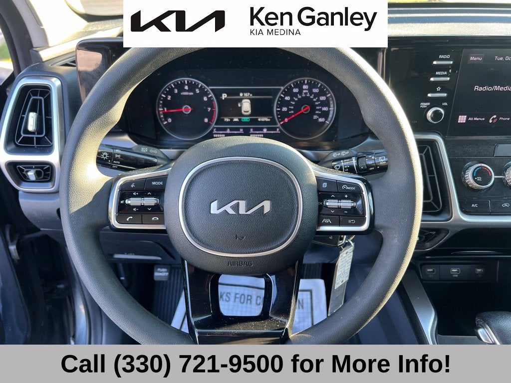 2022 Kia Sorento LX