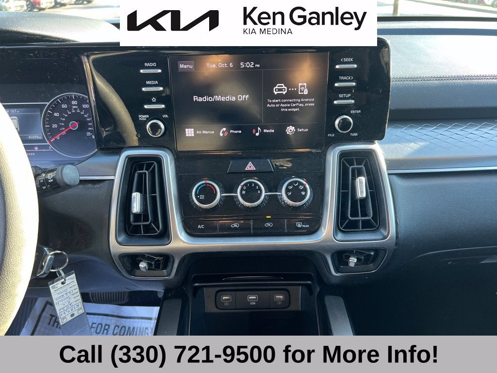 2022 Kia Sorento LX
