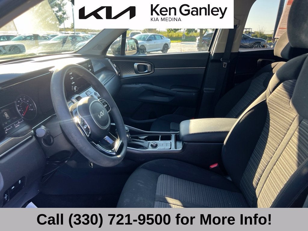 2022 Kia Sorento LX