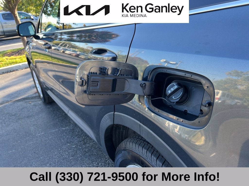 2022 Kia Sorento LX