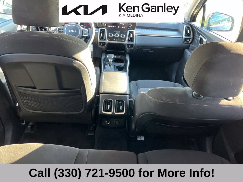 2022 Kia Sorento LX