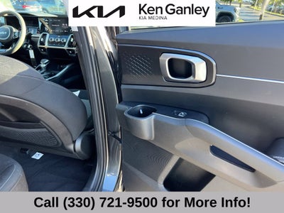 2022 Kia Sorento LX