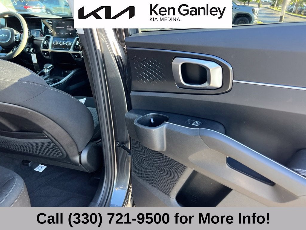 2022 Kia Sorento LX