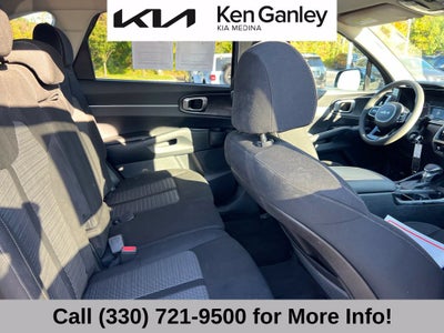 2022 Kia Sorento LX