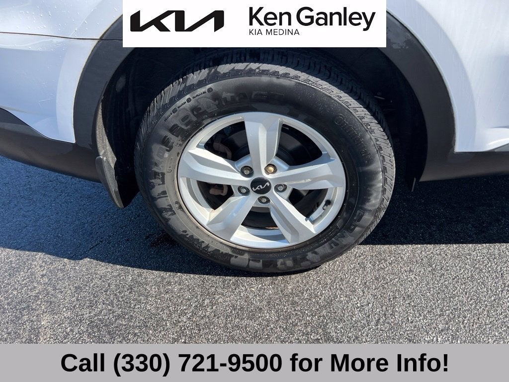 2023 Kia Sorento LX