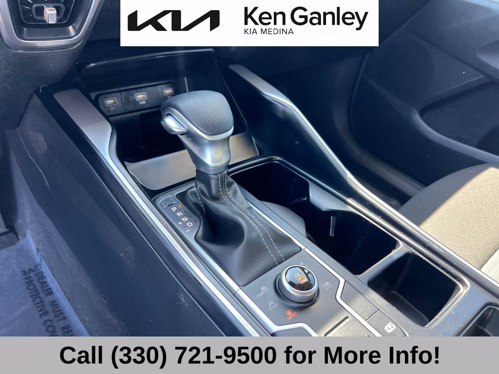 2023 Kia Sorento LX