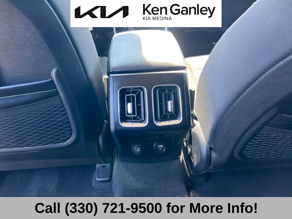 2023 Kia Sorento LX