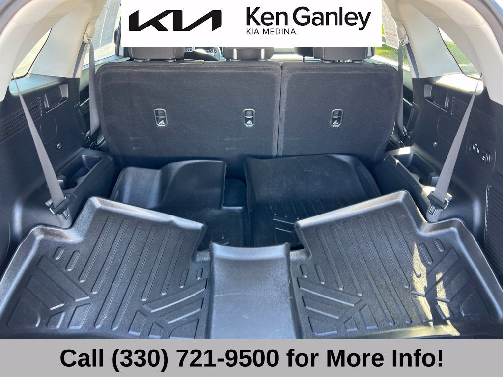 2023 Kia Sorento LX