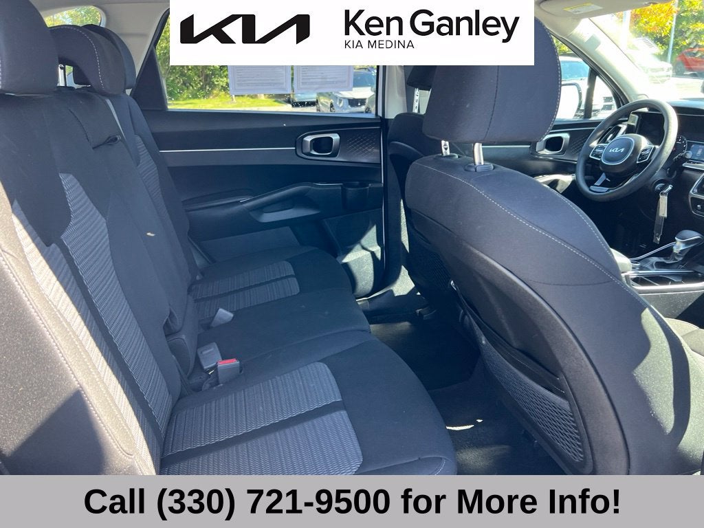 2023 Kia Sorento LX