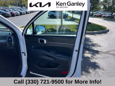 2023 Kia Sorento LX