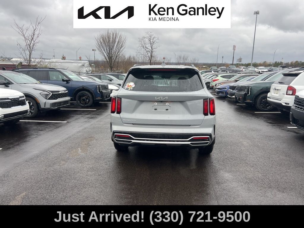 2023 Kia Sorento EX