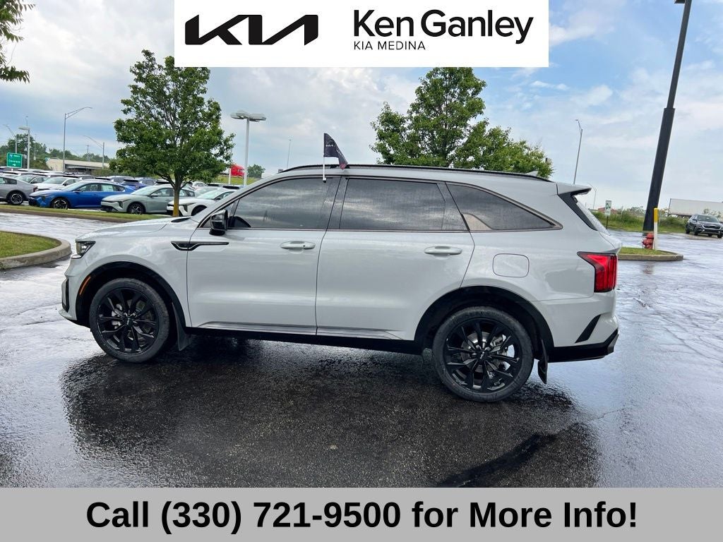 2022 Kia Sorento SX