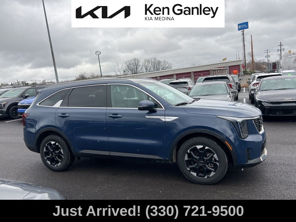 2025 Kia Sorento S