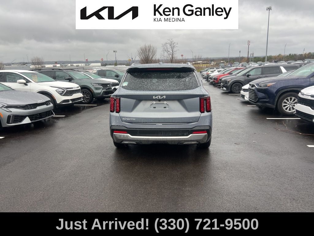2024 Kia Sorento S