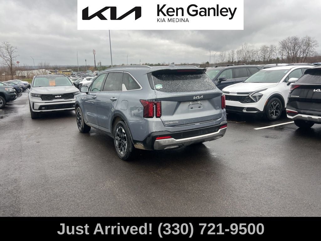 2024 Kia Sorento S