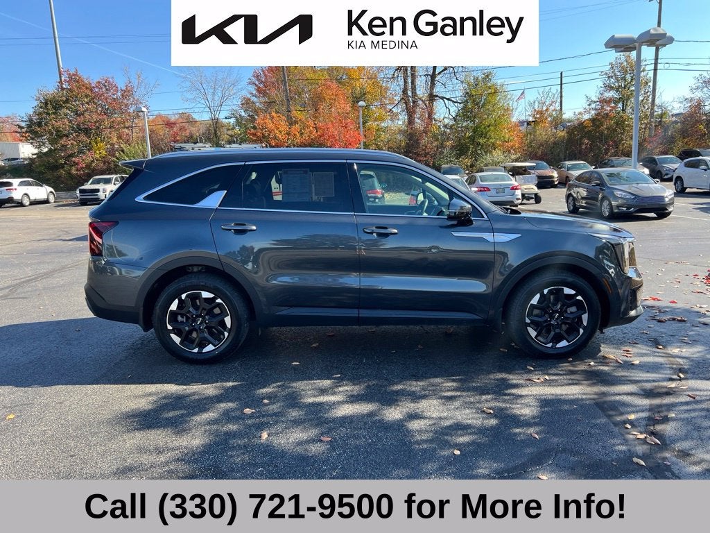 2024 Kia Sorento S