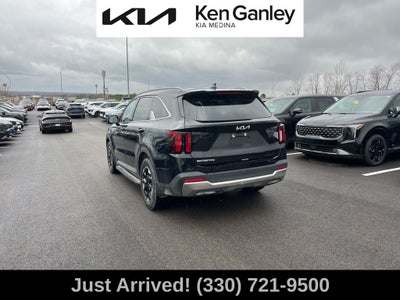 2025 Kia Sorento S