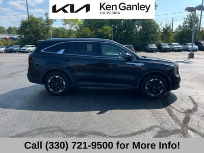 2025 Kia Sorento S