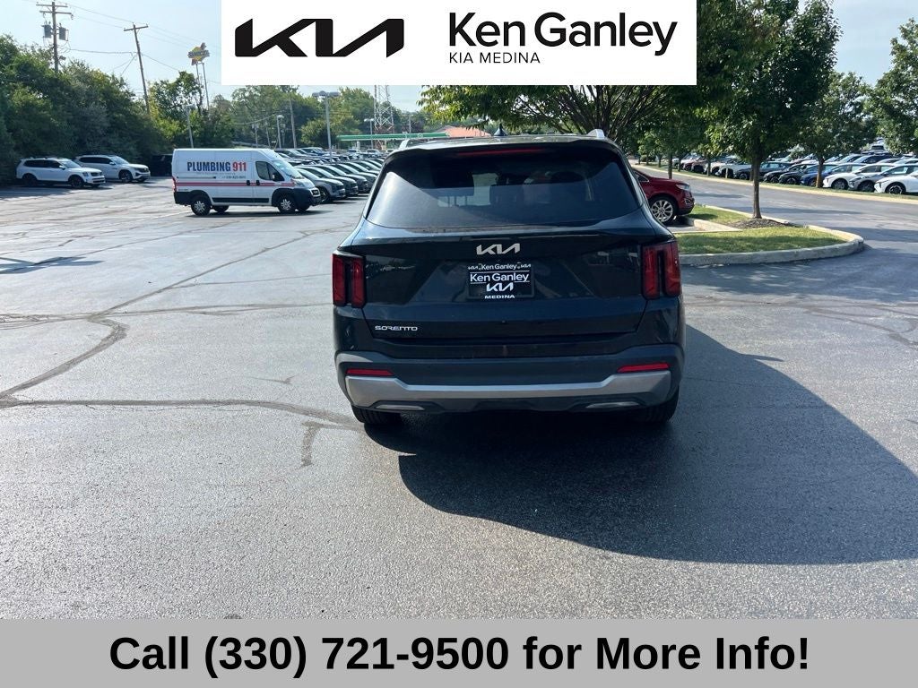 2025 Kia Sorento S