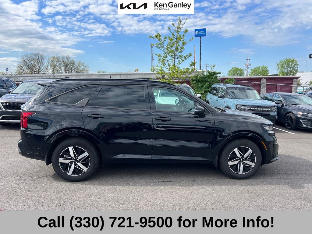 2023 Kia Sorento S