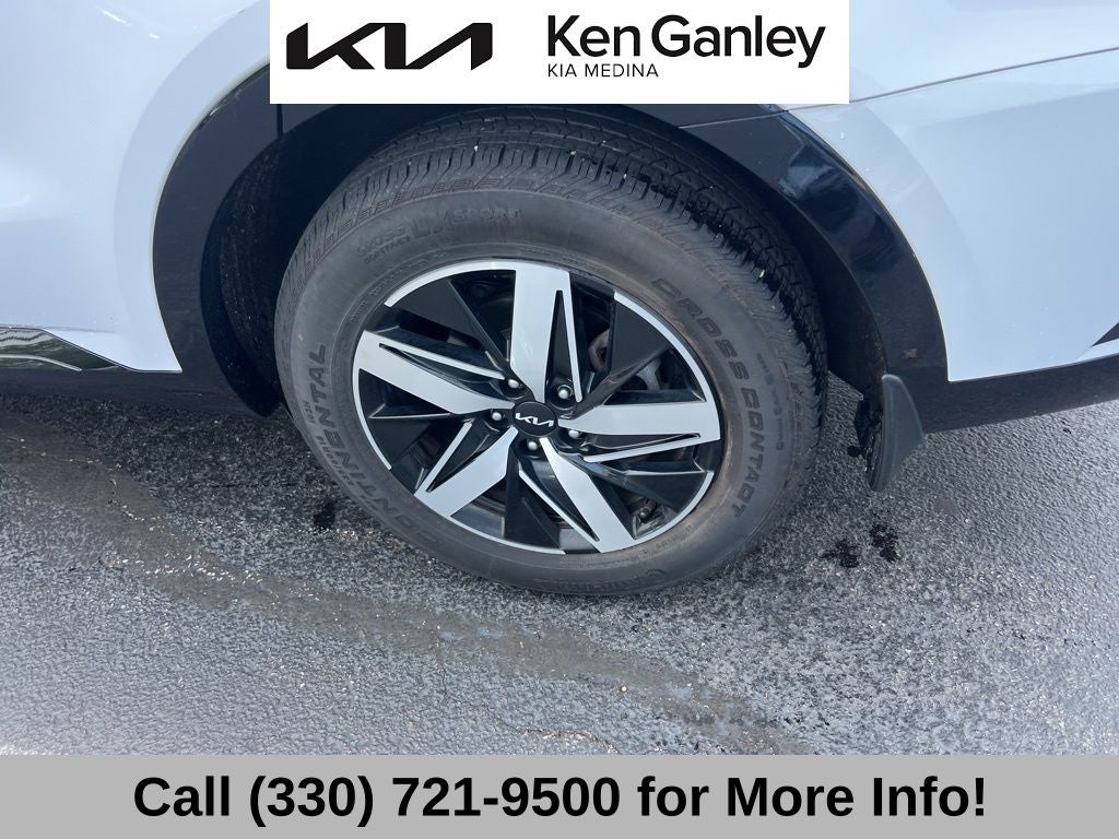 2023 Kia Sorento S