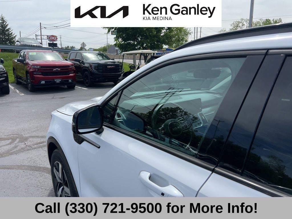 2023 Kia Sorento S