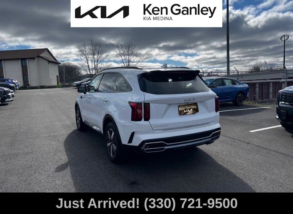 2023 Kia Sorento S