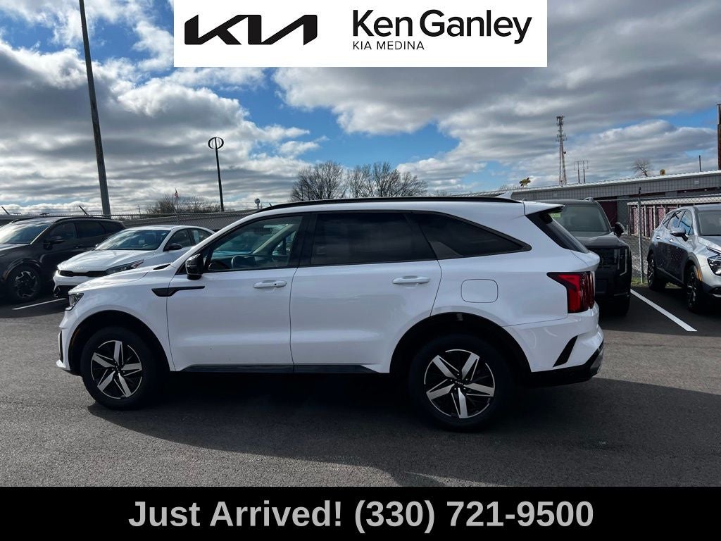 2023 Kia Sorento S