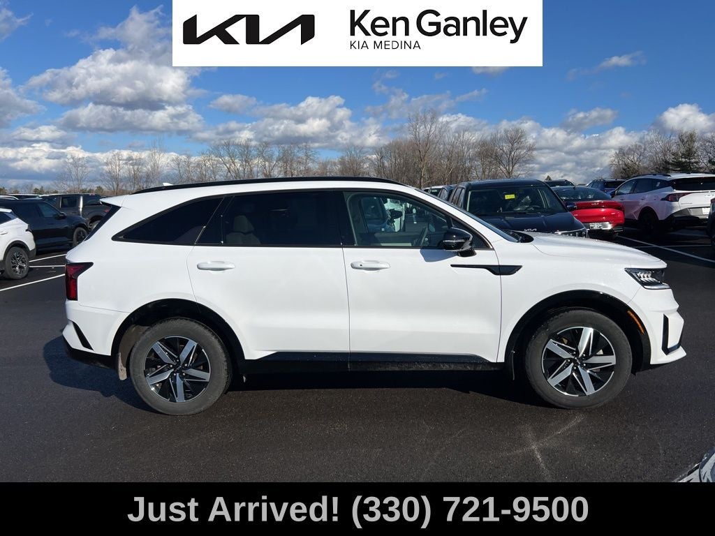 2023 Kia Sorento S