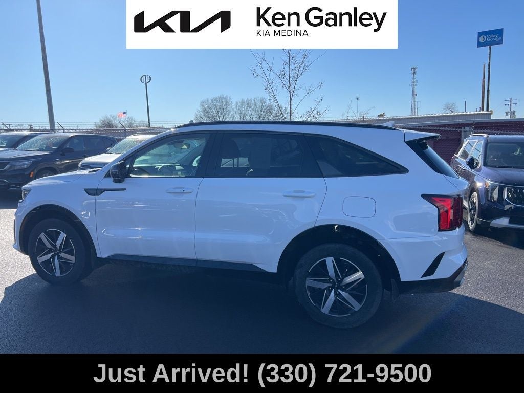 2023 Kia Sorento S