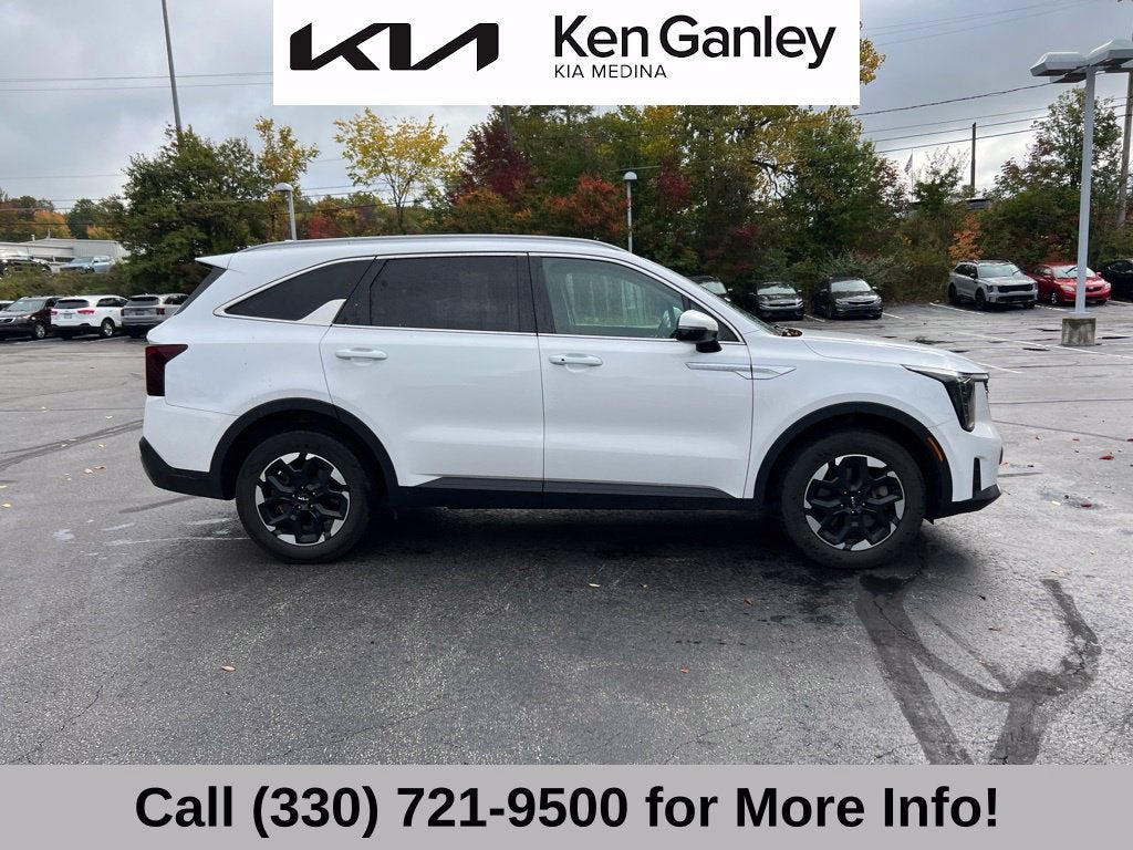 2025 Kia Sorento S