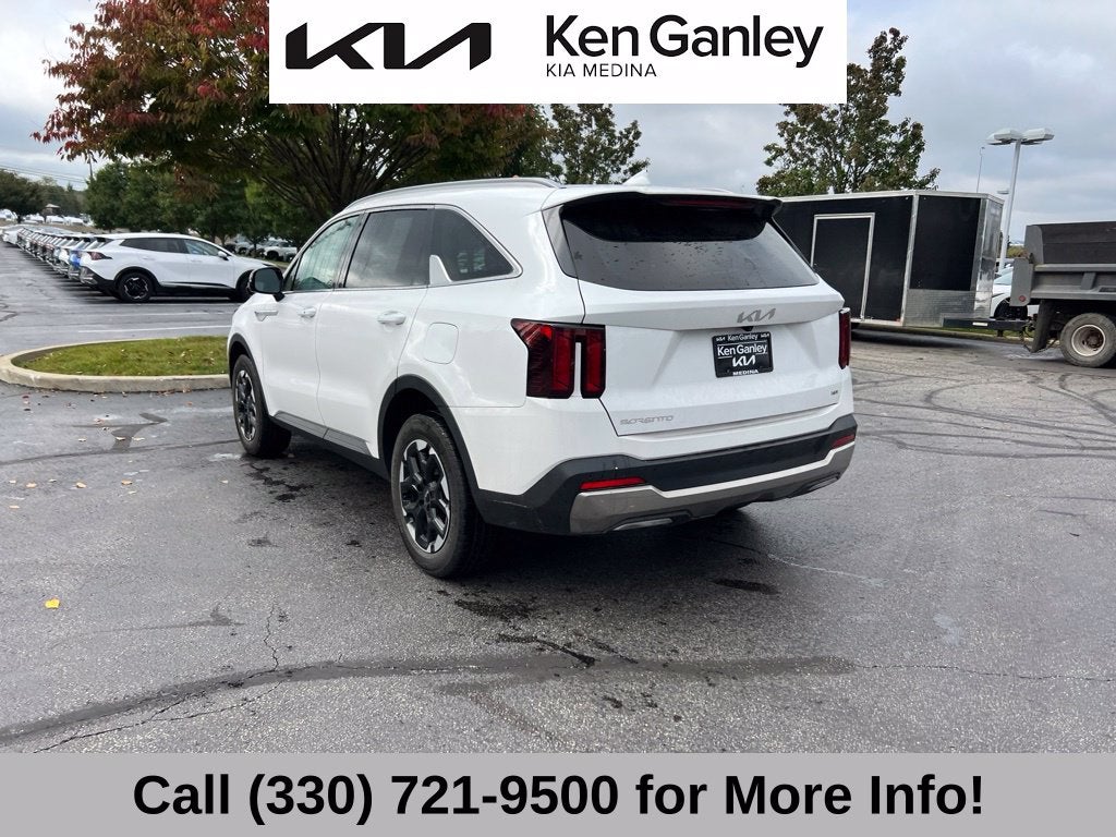 2025 Kia Sorento S